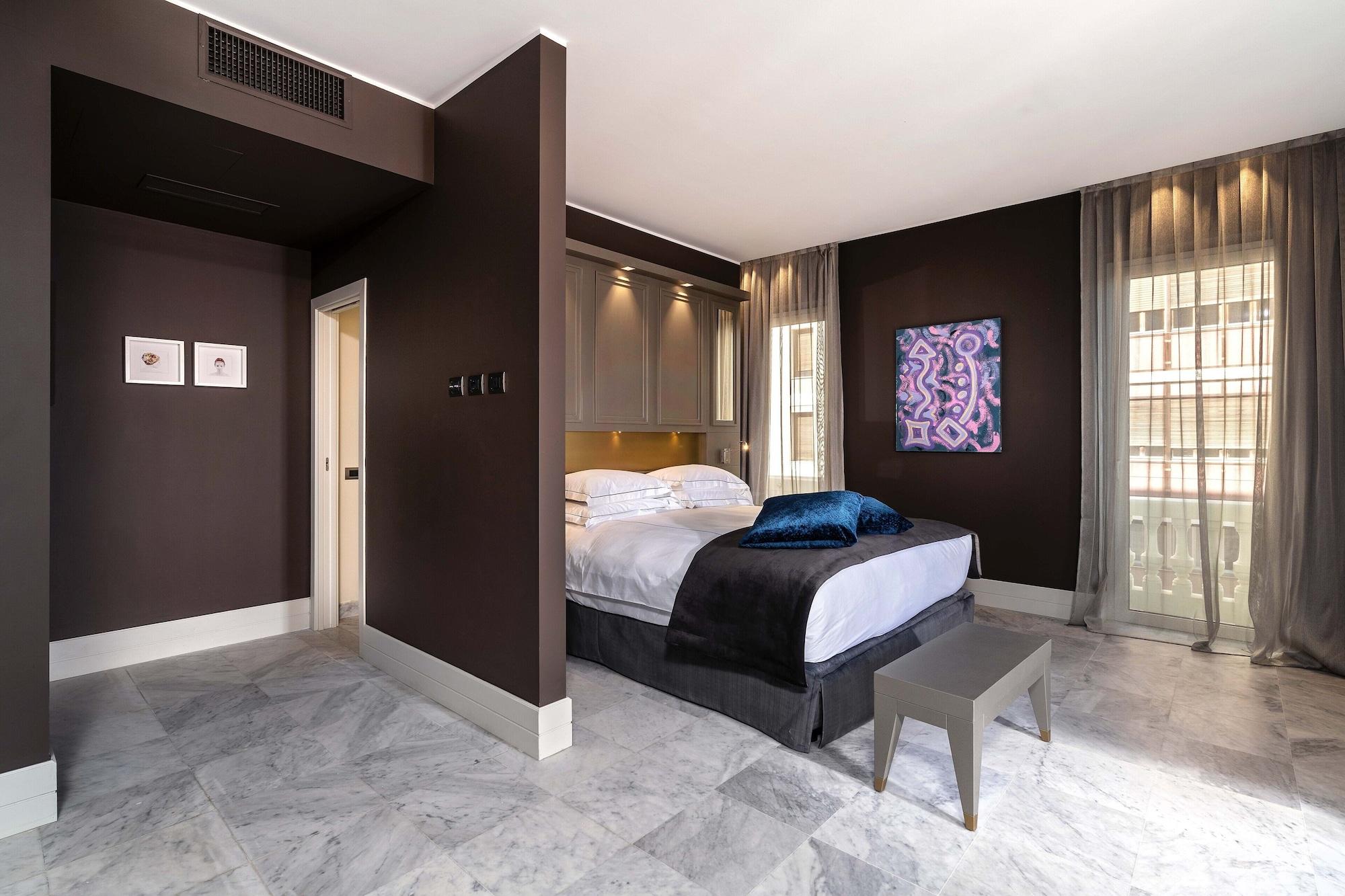 Palazzo Doglio Hotel Cagliari Eksteriør billede Deluxe room